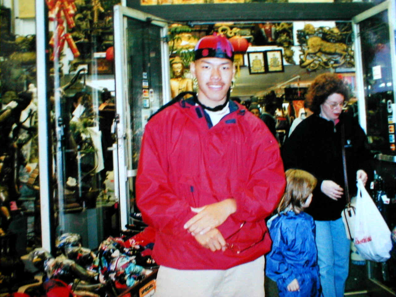 ChinaTown #2.JPG (510782 bytes)