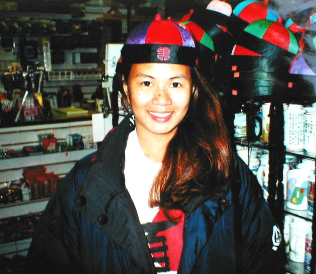 ChinaTown #3.JPG (401023 bytes)