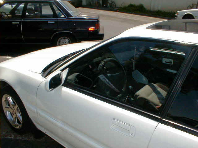 l side 4.JPG (101835 bytes)