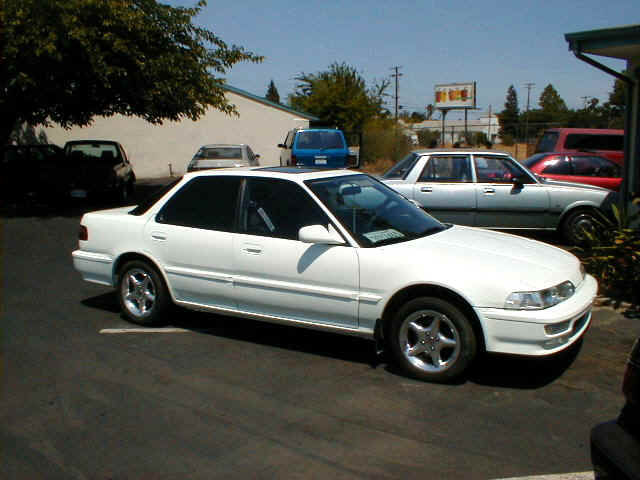 r side 1.JPG (108352 bytes)